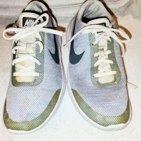 Nike White and Green Blue  Sneakers Flex Experience RN 7 Size 9 And 1/2 - Picture 1 of 8